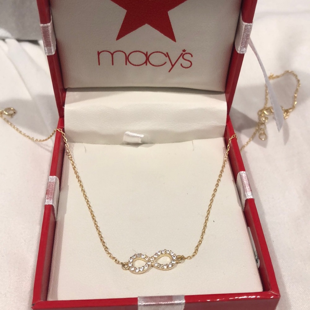 Gold infinity necklace